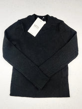 Buy online pre-used pre-loved 100% authentic & Original branded Zara (KWG-4458) available in Pakistan. Top international brands avilable.